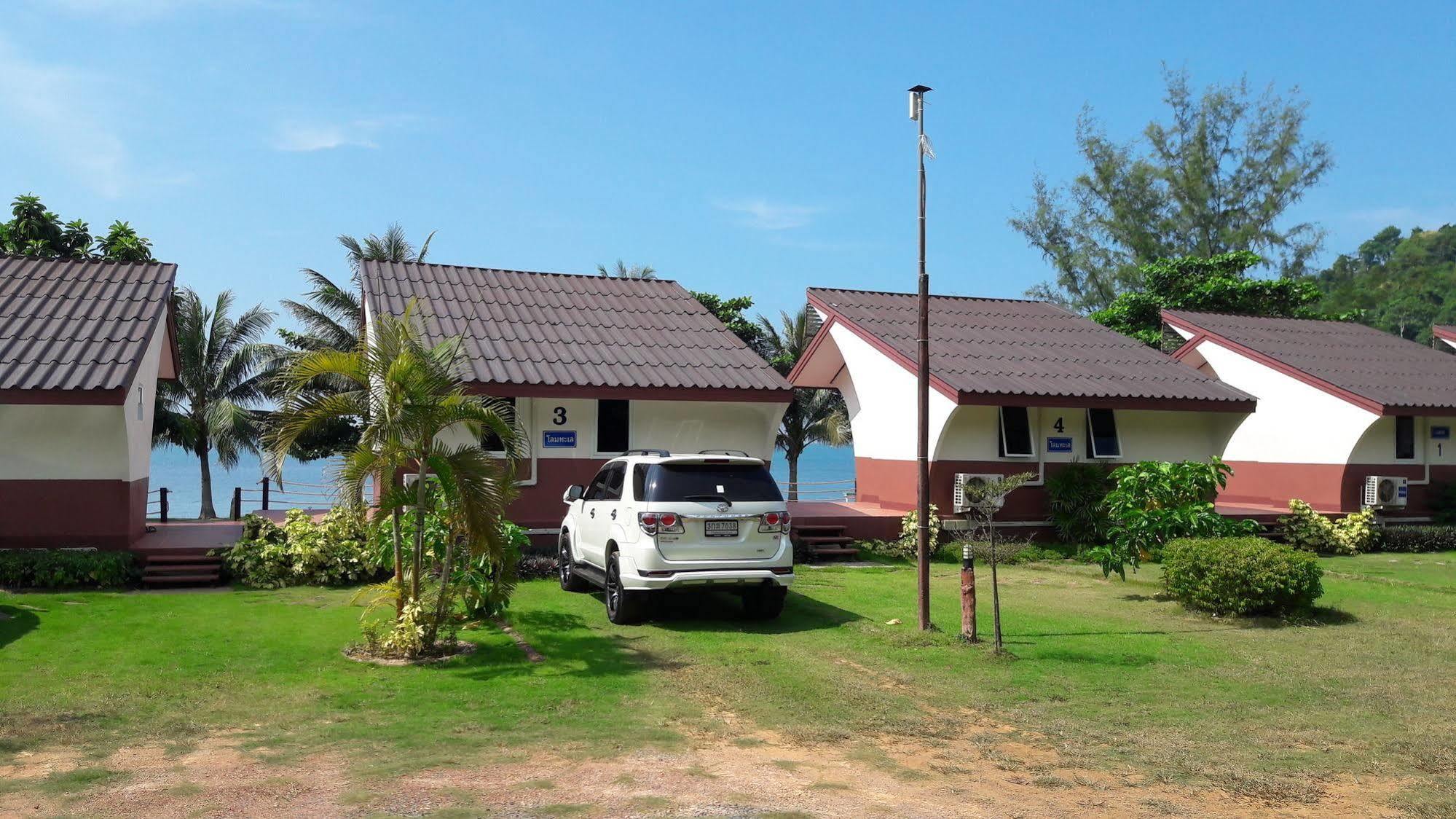 Lomtalay Resort Trat Laem Ngop Dış mekan fotoğraf
