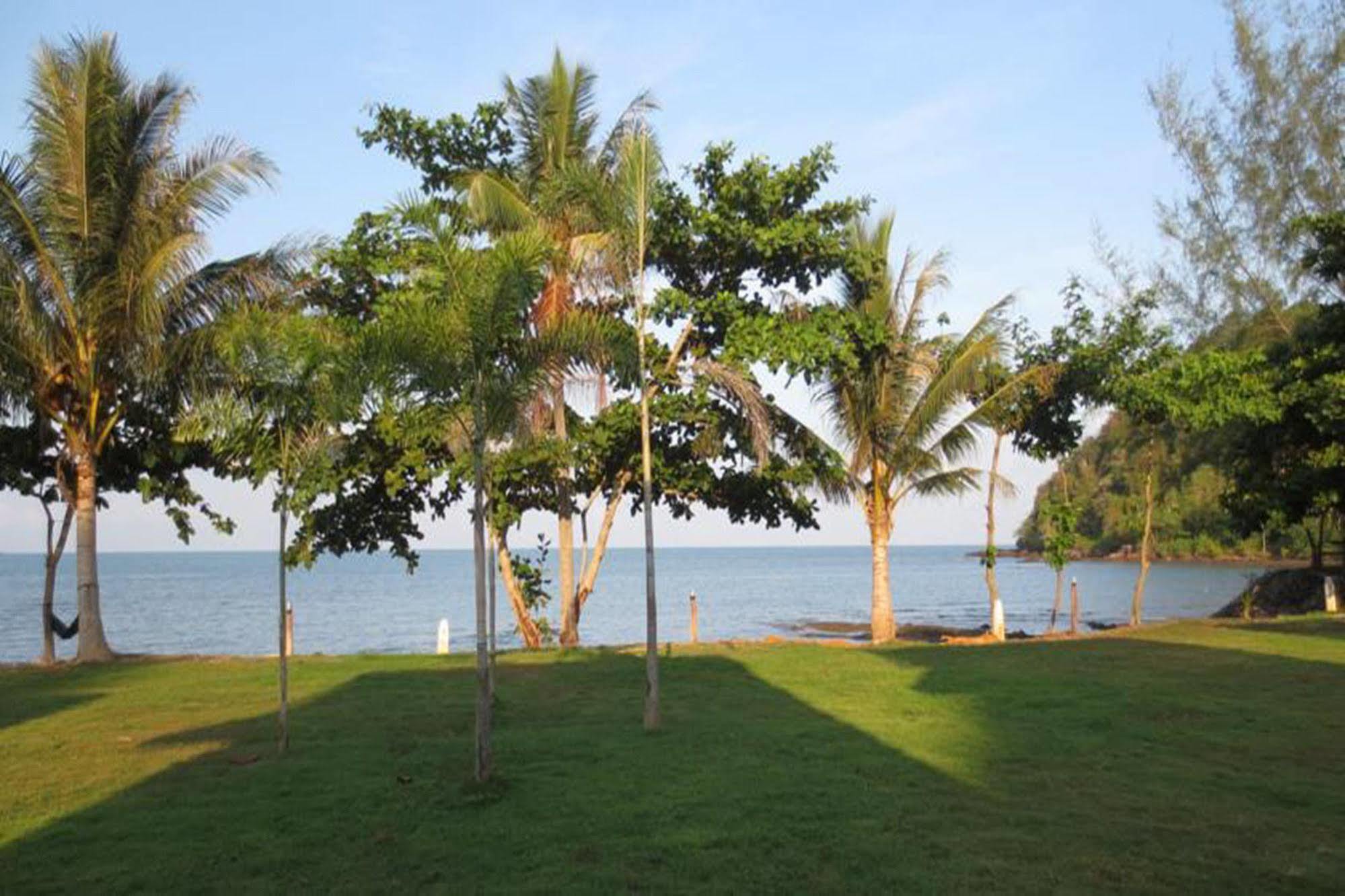 Lomtalay Resort Trat Laem Ngop Dış mekan fotoğraf